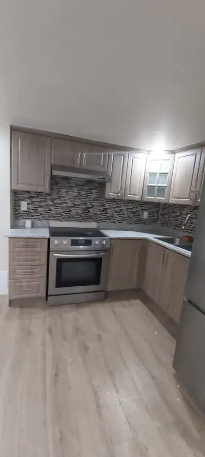 Shared Room available in Scarborough near Neilson/Mclevin