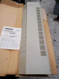 Baseboard heater 