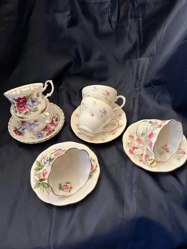 Vintage Floral bone china teacups with saucers (Duchess Marie, -