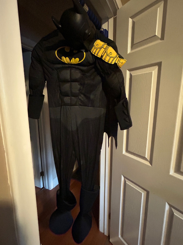 2 kids costumes (Batman&Ghostbusters) in Costumes in London - Image 2