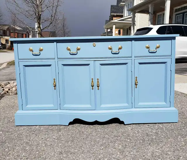 GREAT CONDITION MALCOLM SIDEBOARD--OPTIONAL HUTCH AVAILABLE in in Hutches & Display Cabinets in Markham / York Region - Image 10