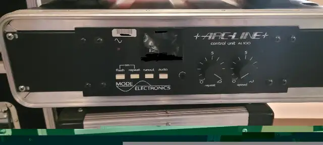 Stobe Light 60’ Mode Arline Linear Strobing effect AL100 Control in Performance & DJ Equipment in Edmonton - Image 5