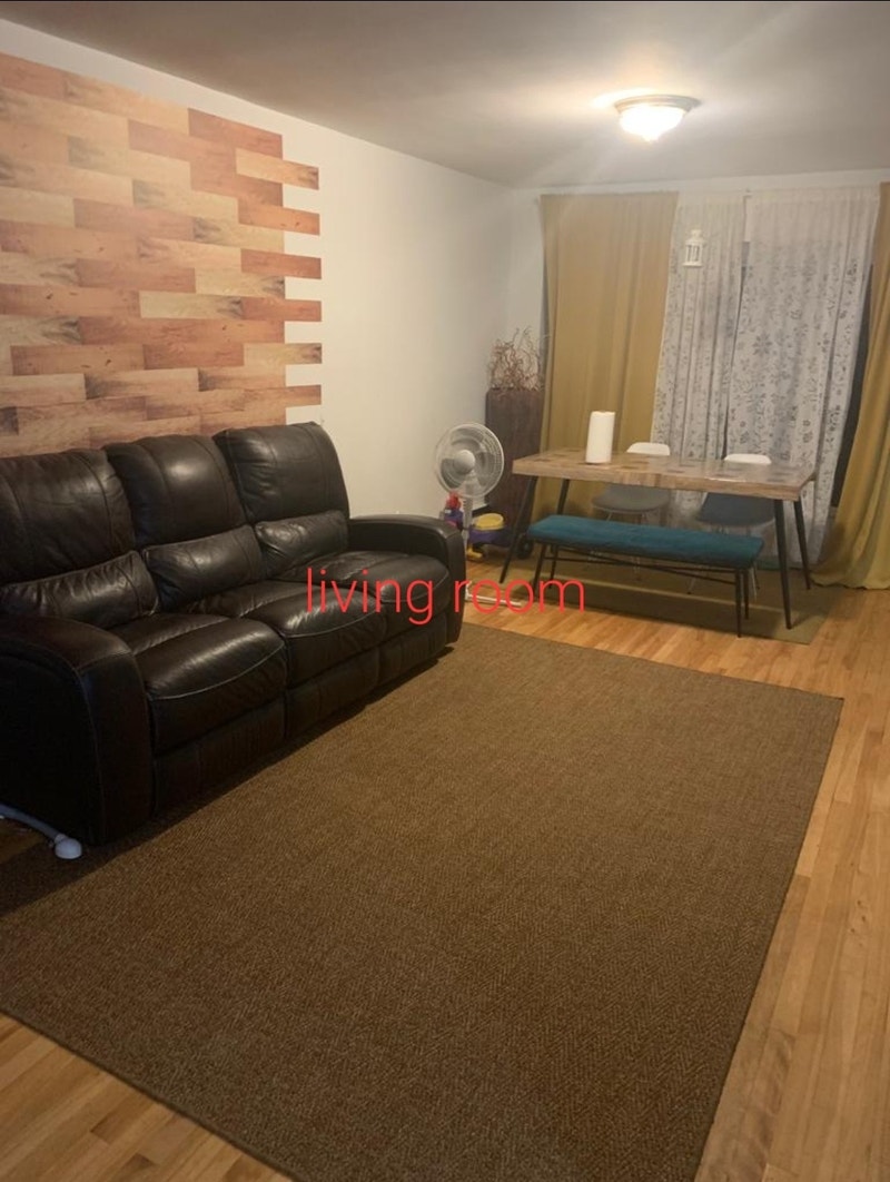 Spacious 2 bed 2 bath apartment in Ville Saint Laurent Locations