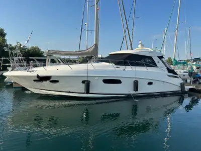 2010 Sea Ray 450 Sundancer – Cummins Zeus Pod Drives – Freshwater Only – Just around 220 Hours Excep...
