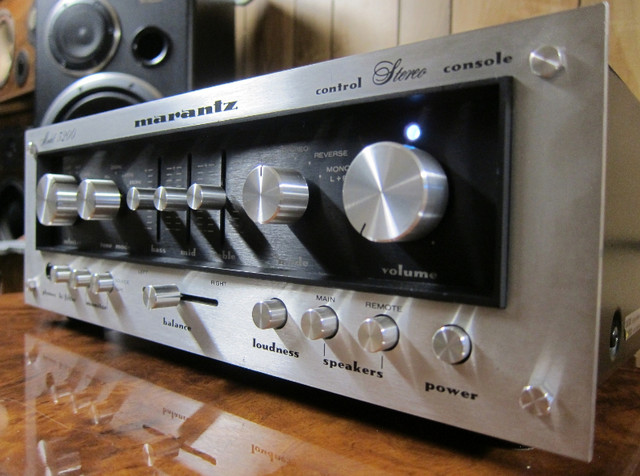 MARANTZ 3200 STEREO PREAMPLIFIER PREAMP * NICE, SERVICED * in Stereo Systems & Home Theatre in Ottawa