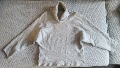 Aritzia Babaton Sweater XS, View more