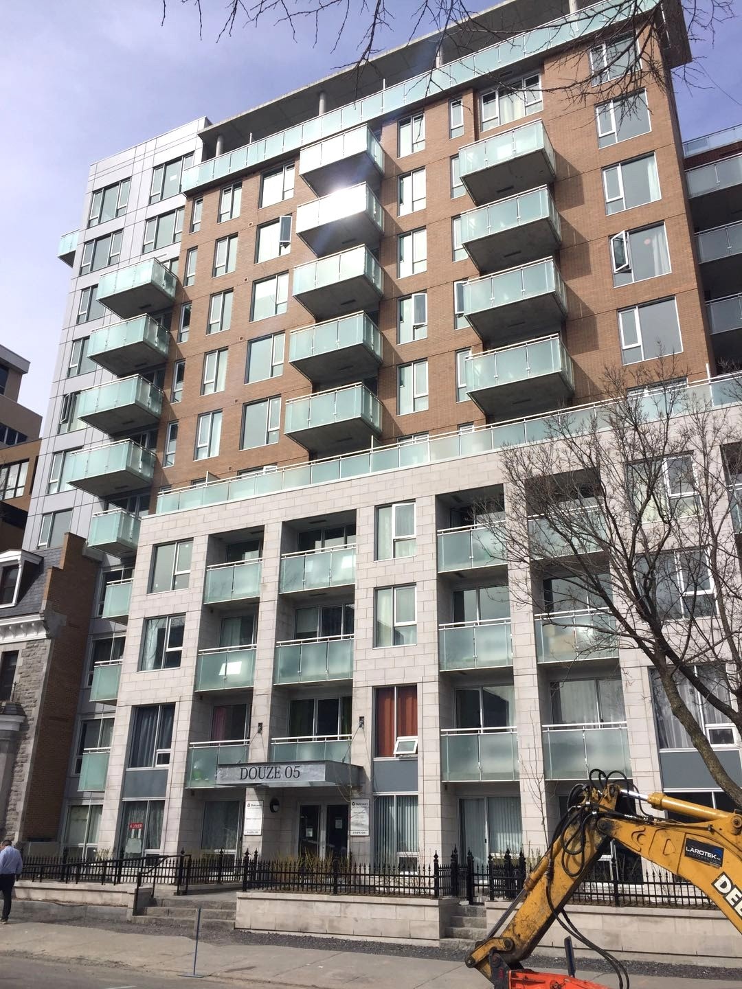 Apartment for rent near Concordia University in downtown — photo 2
