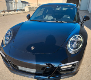 2019 Porsche 911 Carrera 4 GTS
