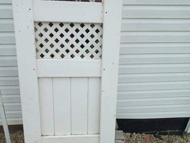 Vinyl Gate in Decks & Fences in Windsor Region