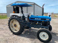 1999 3930 New Holland Tractor