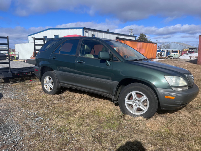 2001 Lexus RX 300 - Parts Only  in Auto Body Parts in City of Halifax