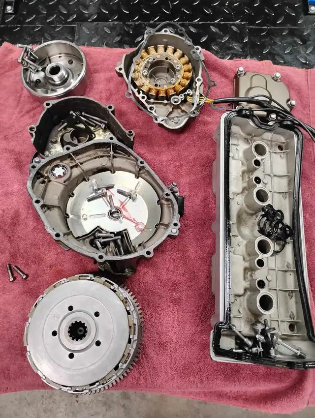 Kawasaki ZX-9 engine parts in Other in Dartmouth - Image 5