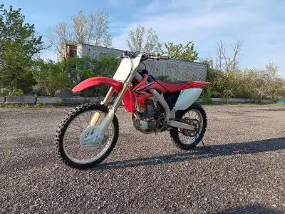 2008 crf450r the holy grail of the honda 450s, In great shape! Runs and rides great, seems like the...