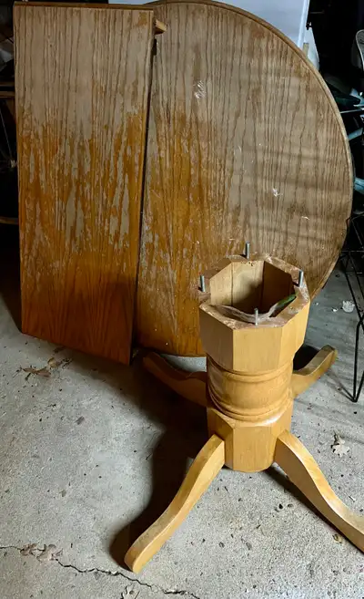 dining room table $10, View more