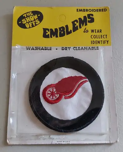 Large lot of sports collectibles just acquired. Please see my other ads These NHL team emblems were...