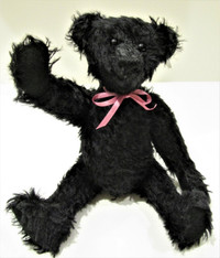 "SMUDGE", CANADIAN ARTIST, MOHAIR JOINTED BEAR (#136)