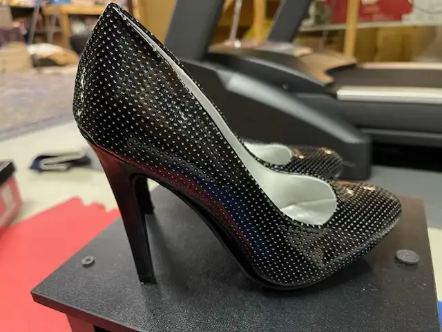 Ladies Black & White Shoes - Size 6