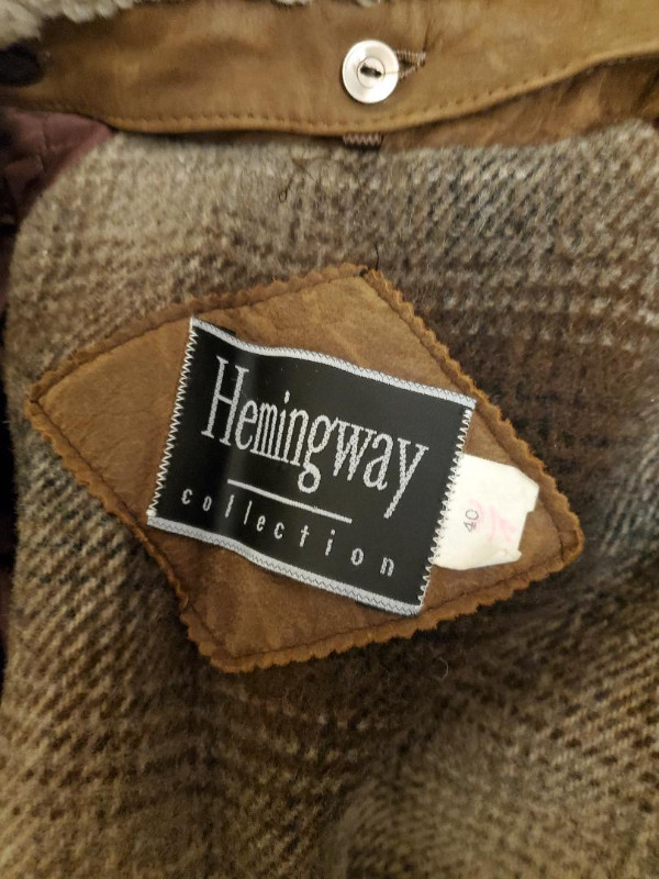 Leather coat "Hemingway Collection", L-XL Not used in Men's in City of Toronto - Image 2