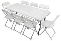 Location chaises et tables pliantes / Folding tables & chairs