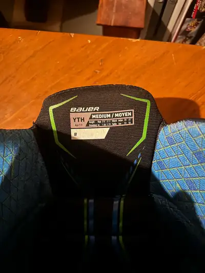 Bauer youth hockey equipment, View more