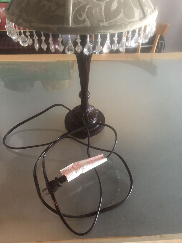 Vintage table lamp $15. in Indoor Lighting & Fans in Markham / York Region - Image 4