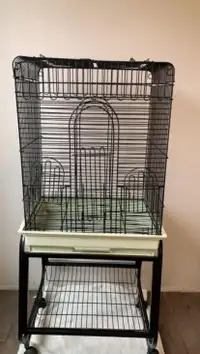 Grande cage à oiseaux