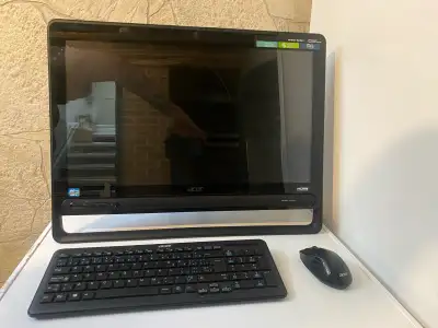 Acer aspire Z3-605. Touch screen computer with wifi and blue tooth. 4 gig ram, 1TB hard drive, in mi...