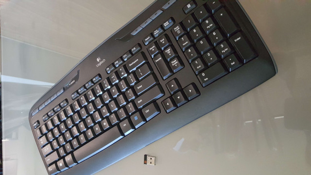 Logitech MK330 Keyboard (Mouse not Included) in Mice, Keyboards & Webcams in St. Catharines - Image 2