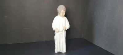 Vtg Bing and Grondahl Good Morning #1624 Porcelain Figurine, View more