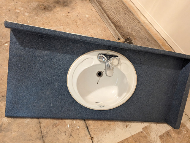 Blue Bathroom Vanity in Bathwares in Mississauga / Peel Region