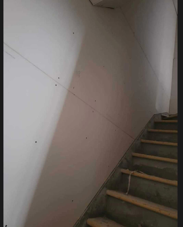 Experienced Drywallers in Renovations, General Contracting & Handyman in Ottawa - Image 2