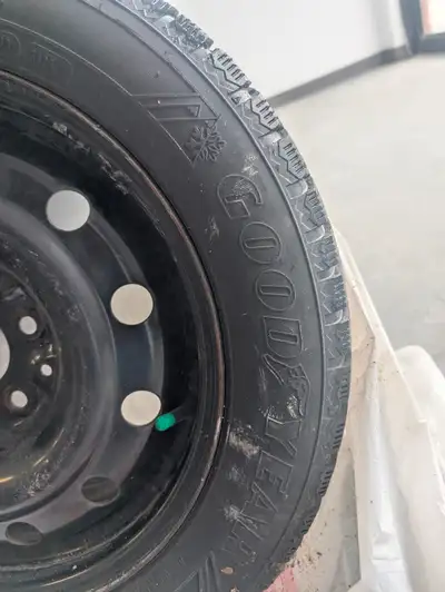 Good Year - Winter Command 205/55R16 Fit on a KIA Forte - 2020 Rims are included In very good shape.