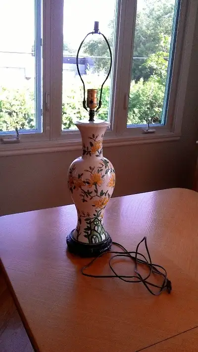 Lampe vintage 29 pouces de haut (040819), View more