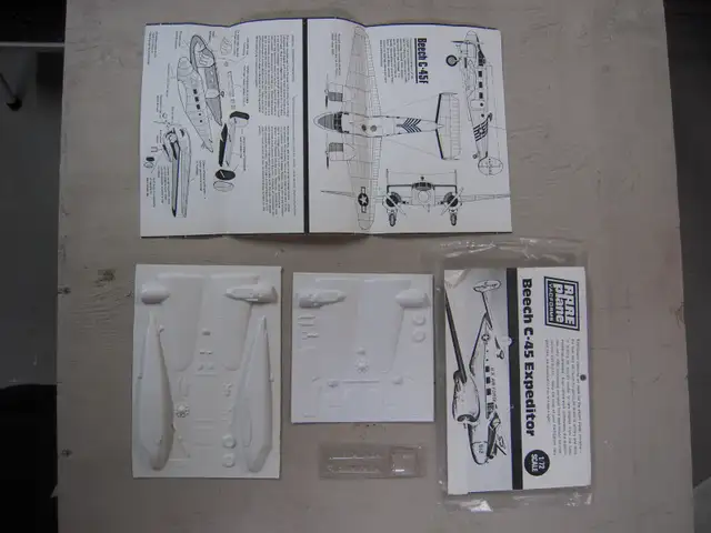 Plastic Models – aircraft one in Hobbies & Crafts in Red Deer - Image 9