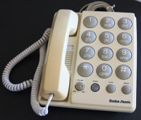 Radio Shack Vintage Big ButtonTelephone