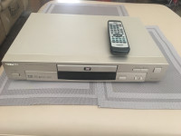 Toshiba dvd/vcd/cd player with remote