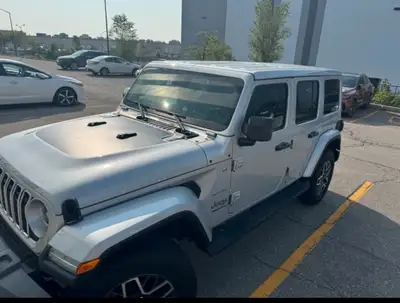 Lease Takeover - Jeep Wrangler 2024 Silver Gray Monthly $705.14 (taxes included) I paid 3k down when...