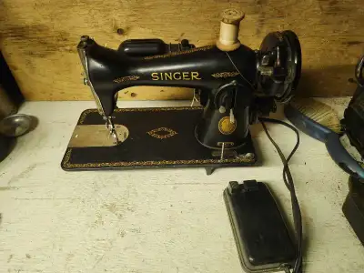 Model#JD281429. In pretty good condition. Needs new cords. Everything moves freely but should be oil...