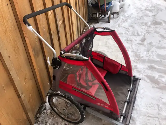 Schwing Kids Bike Trailer  in Kids in Owen Sound - Image 3