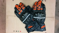 paire de gants de moto de route en cuir KTM