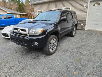 All details in pictures. Great shape, no longer have the truck.