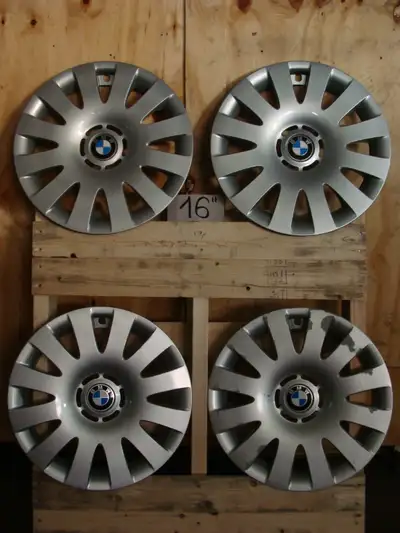 Enjoliveurs d'origine/Factory Wheelcovers BMW 15"/16" 2 Ensembles complets 15" + 16": 1 Set 16’’ (ph...