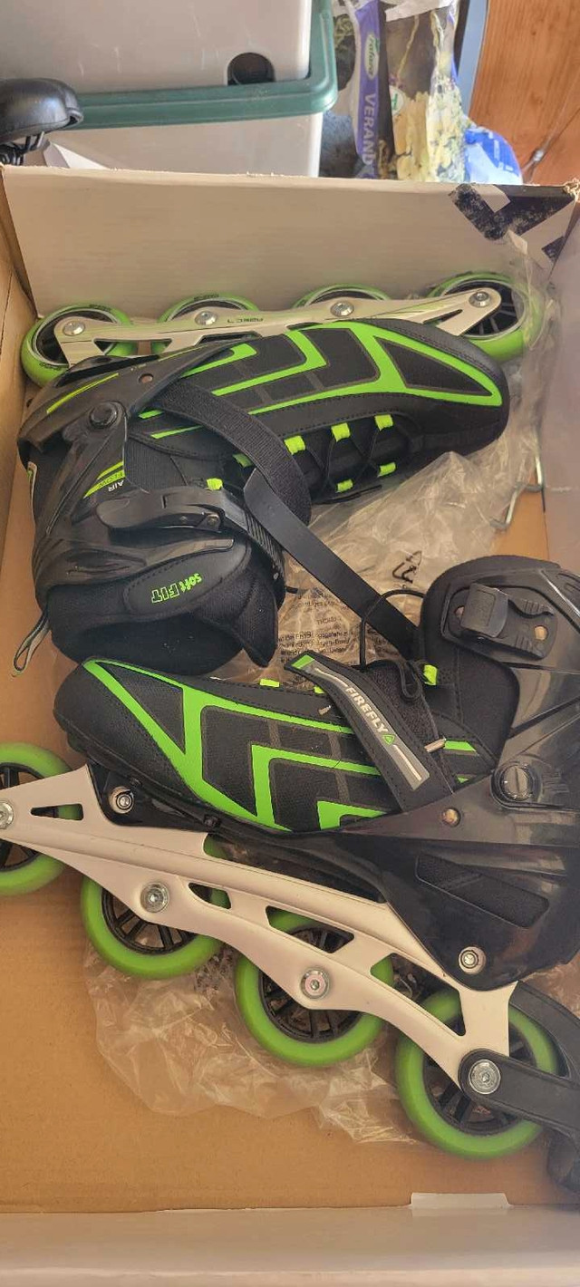 Roller blades size  10.5 in Skates & Blades in City of Toronto - Image 2