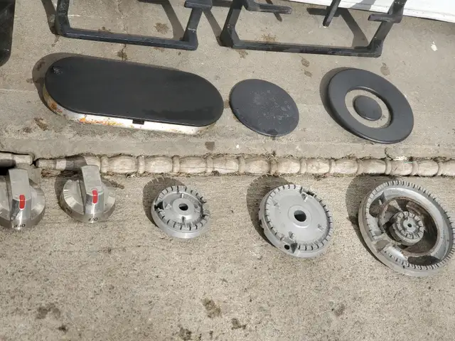 Blender, Electric Stove Glass Top, 4 Ranges, slow juicers in Stoves, Ovens & Ranges in St. Catharines - Image 10