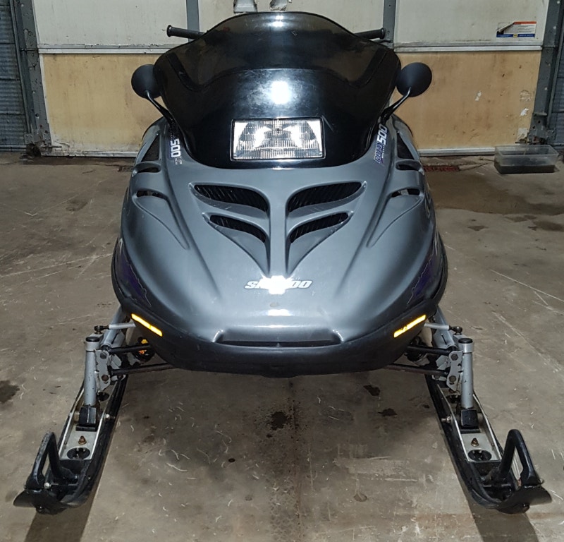 2000 Ski Doo Formula Deluxe 500 L/C Snowmobiles Muskoka Kijiji