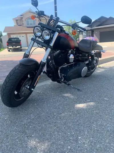 2016 Harley-Davidson Dyna Fat Bob – Only 5,934 KM – $14,500 – Loaded with Extras! Selling my 2016 Ha...