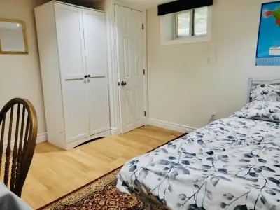 Room $680 for rent ( midland &Eglinton)