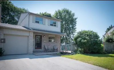 House for Rent in Ajax, Ontario – $3200/month