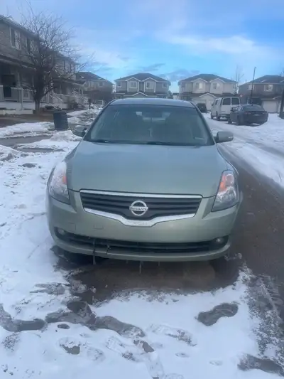 2007 Nissan Altima 3.5 SE V6 – Reliable, Strong Engine, Good Daily Driver Selling my 2007 Nissan Alt...