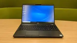 Excellent condition Dell Latitude 5500 intel i5 8g en 8 GB RAM 256GB SSD STORAGE 15,6-INCH DISPLAY E...